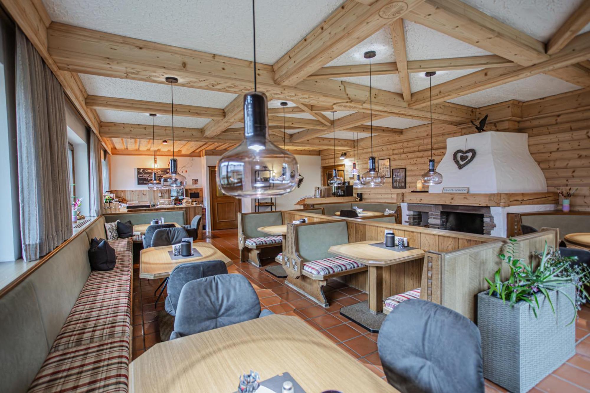 Eschenhof Bed & Breakfast คาพรูน ภายนอก รูปภาพ